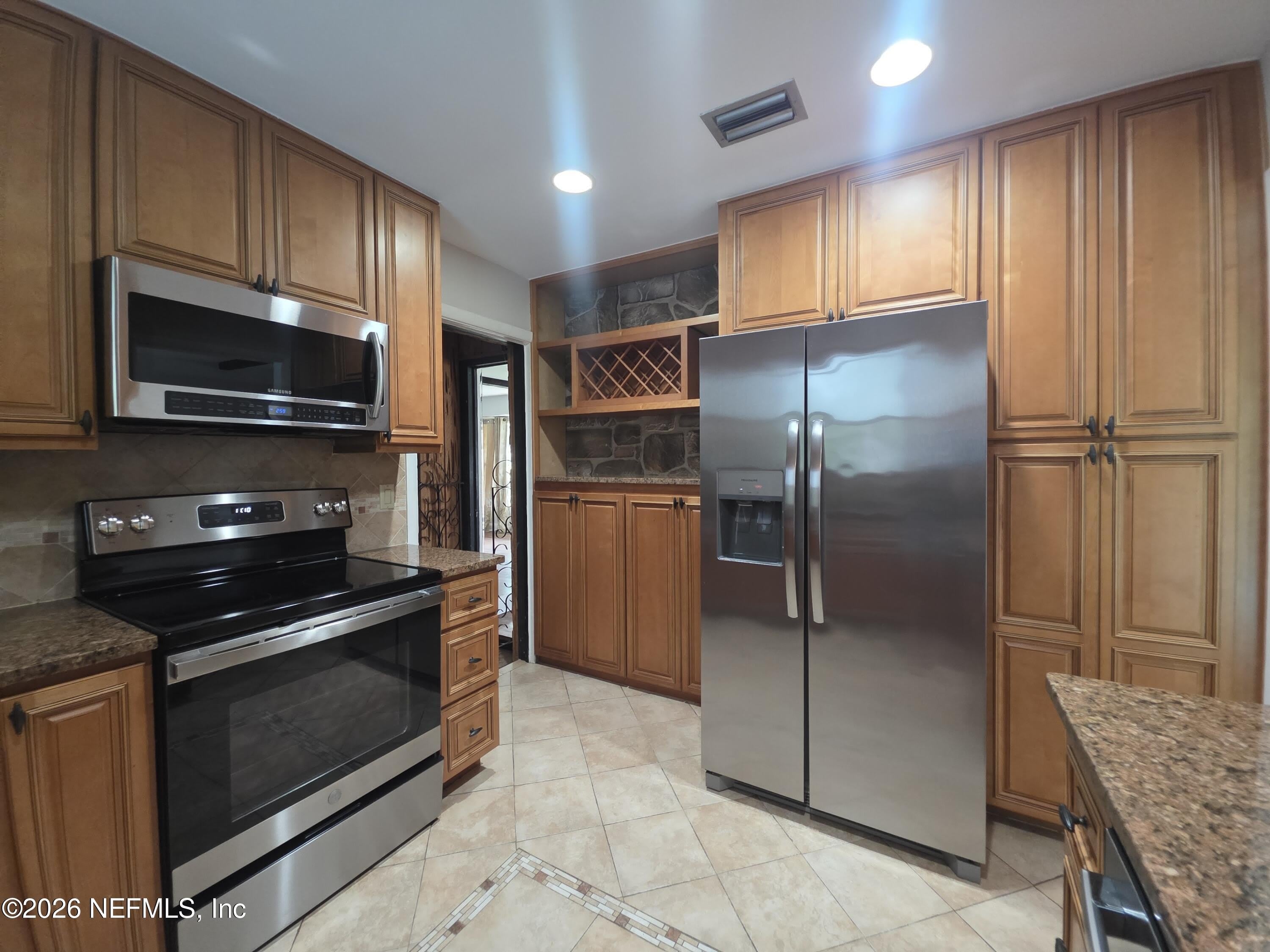 627 Grove Park Boulevard – photo 5