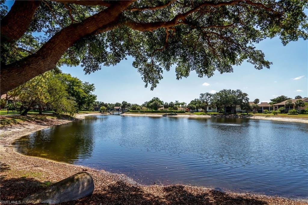 505 Lake Louise Cir – photo 2