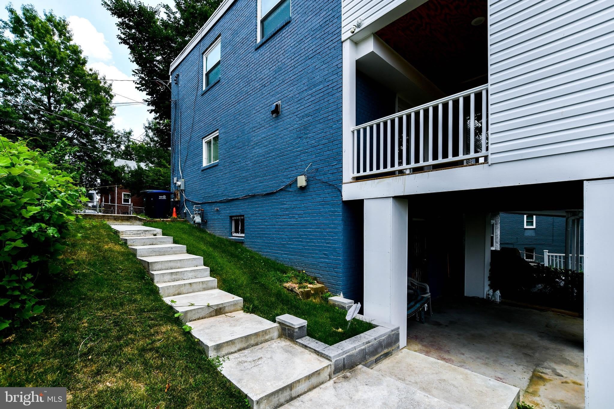 531 HILLTOP Terrace SE – photo 5