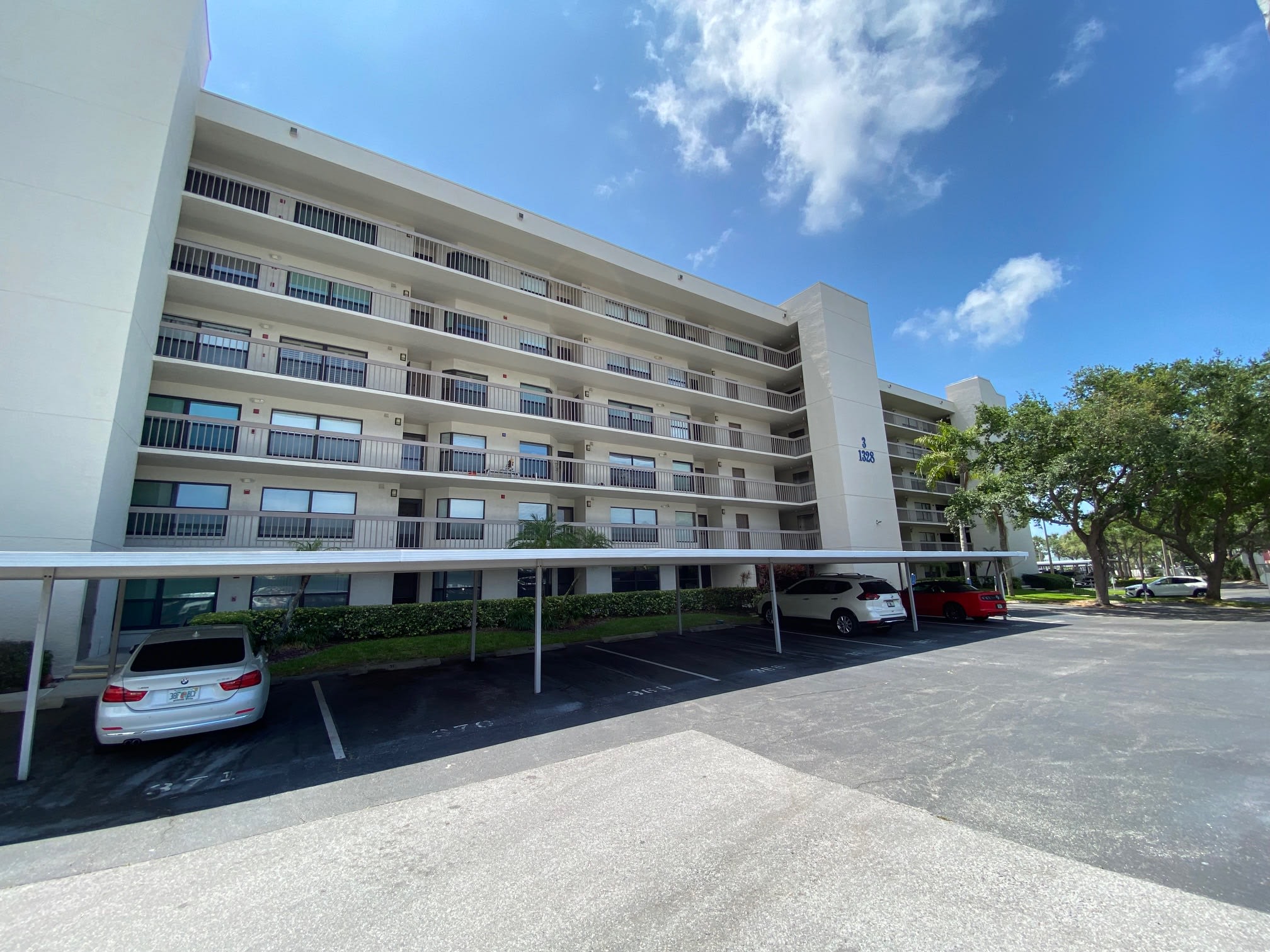 1328 Pasadena Avenue South – photo 2