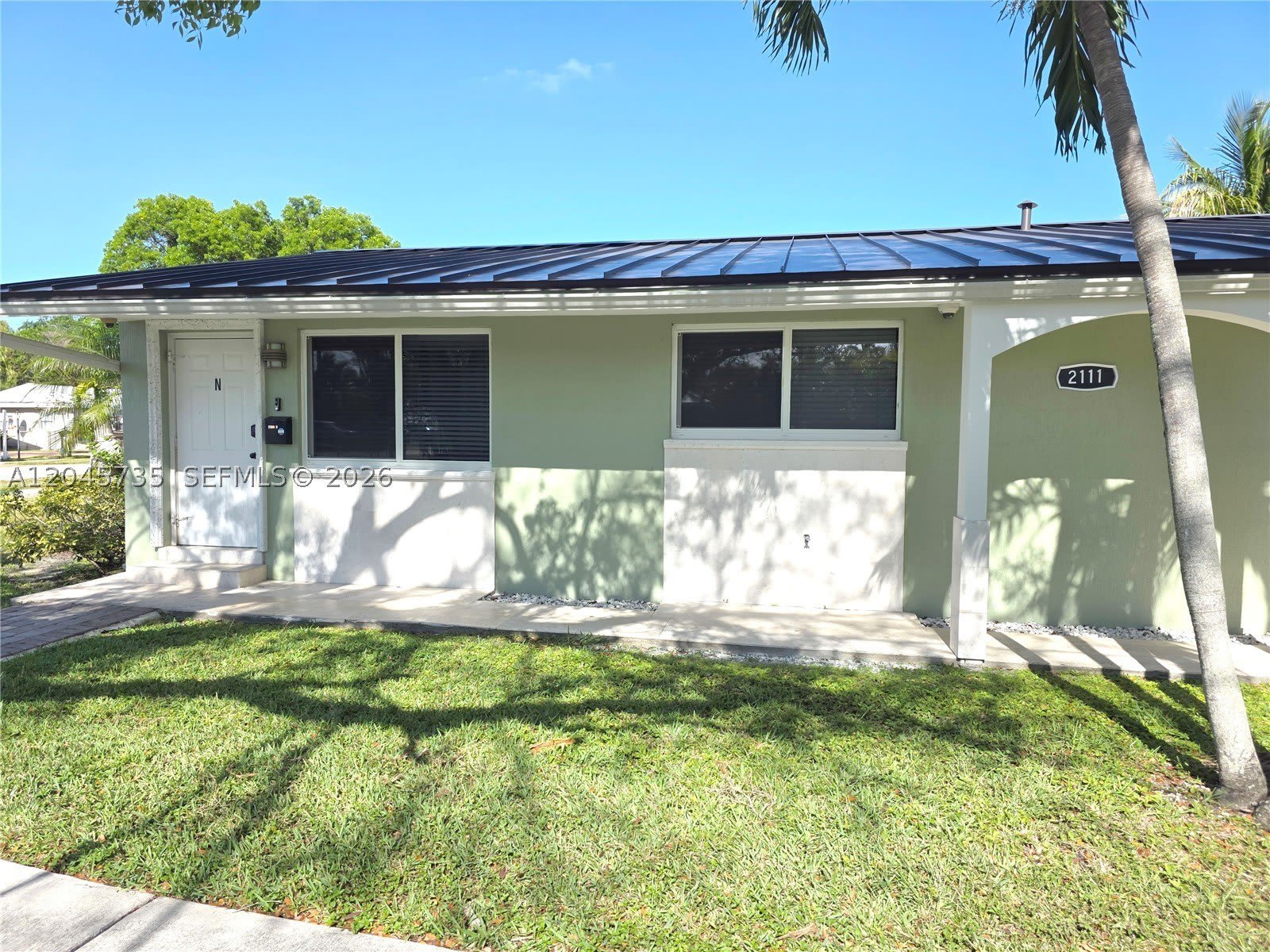 2111 N 26th Ave – photo 2