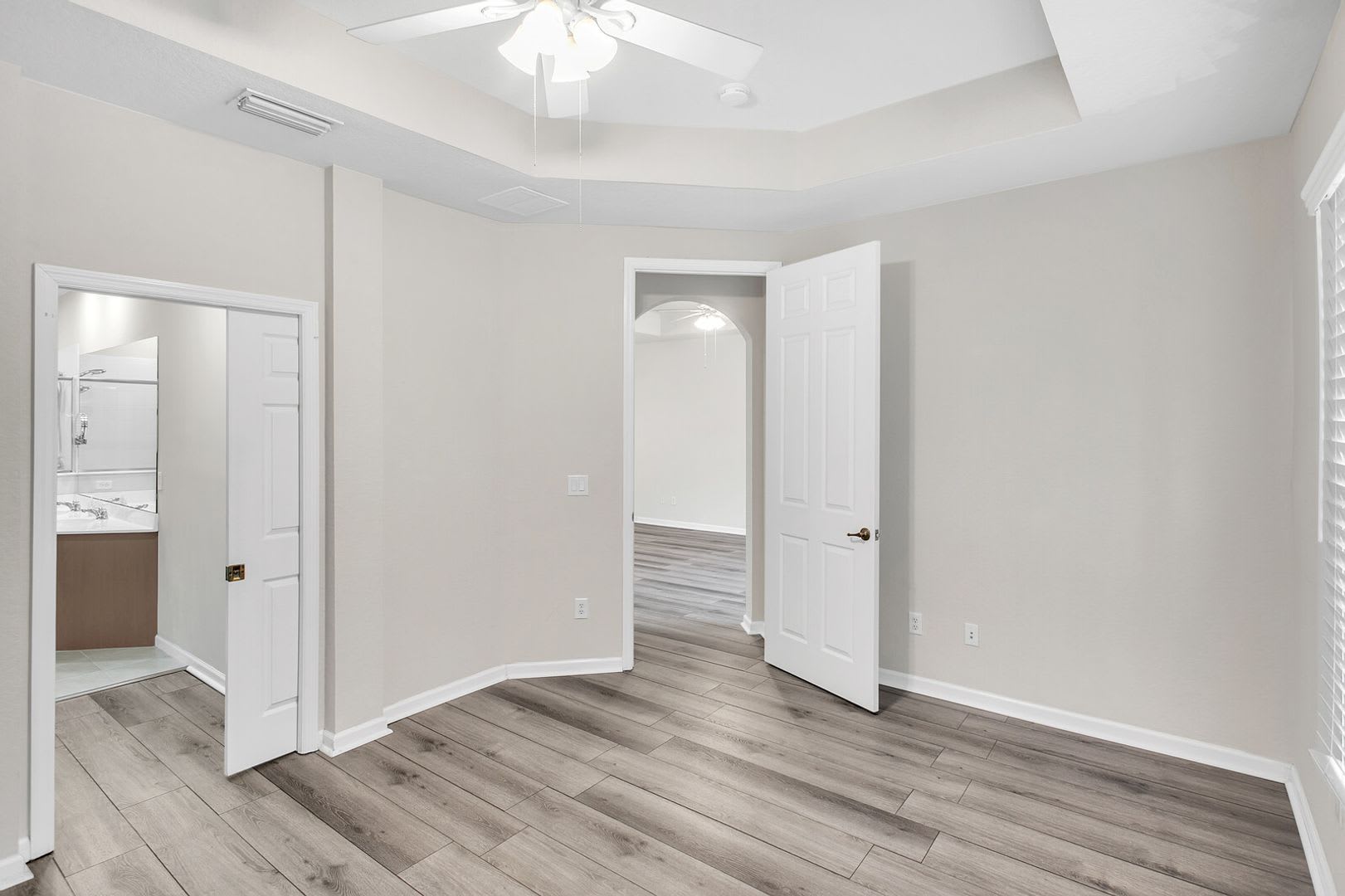 Welcome to this 2 bedroom, 2 bathroom condo in the wonderful community of Palencia. – photo 5