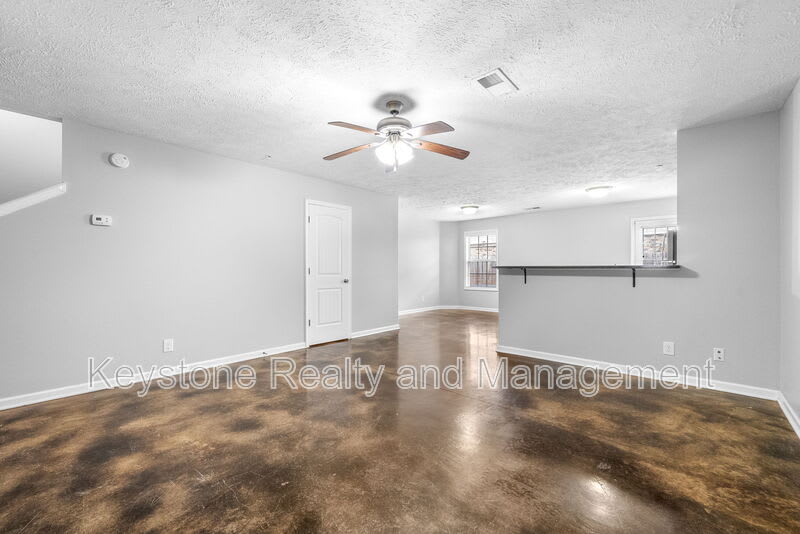133 Melbourne Drive – photo 5