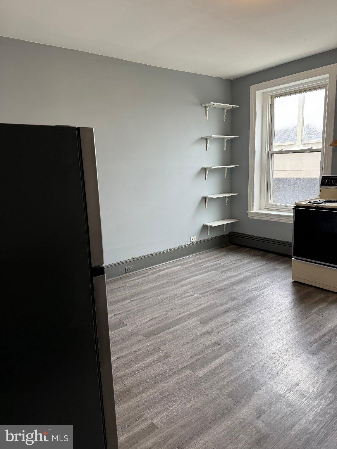 2731 E CUMBERLAND Street – photo 3