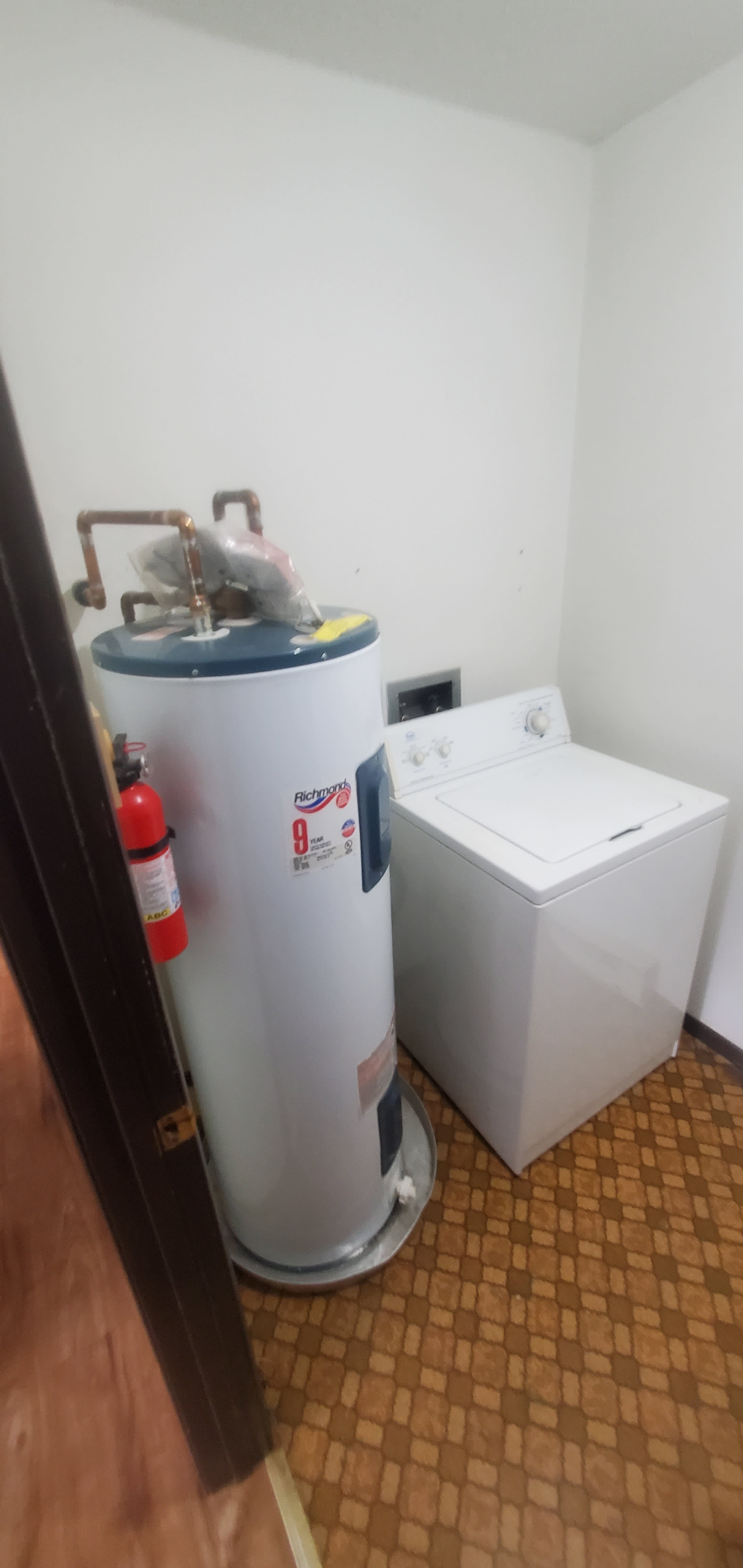 1749 Bainbridge St – photo 2