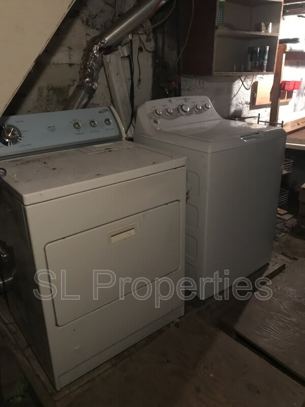 534 Madison St – photo 5