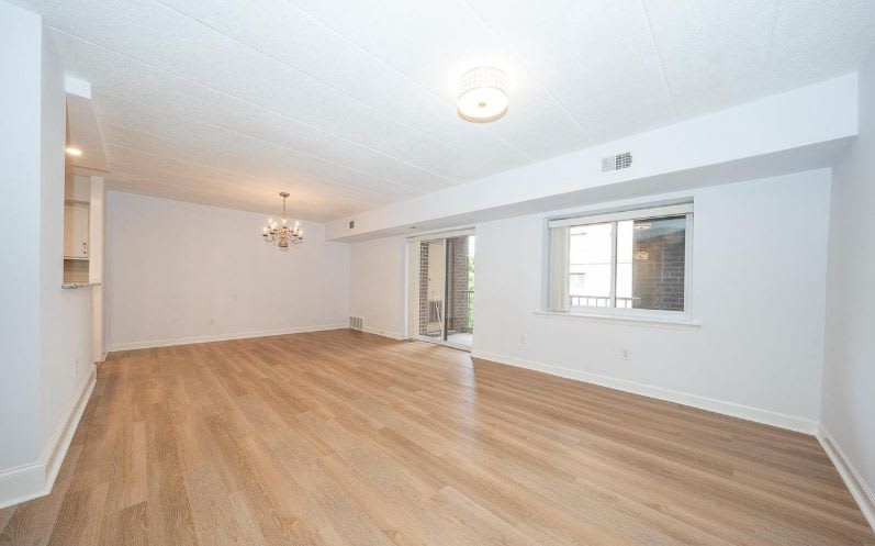 1219 W Wynnewood Rd Apt 208 – photo 5