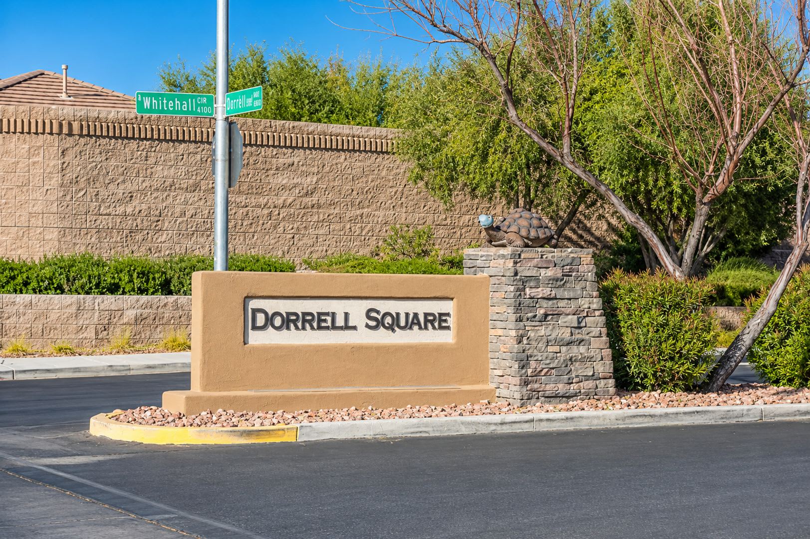 Large 3Bd 2 Ba 2 Car 1235 Sqft Home – photo 2