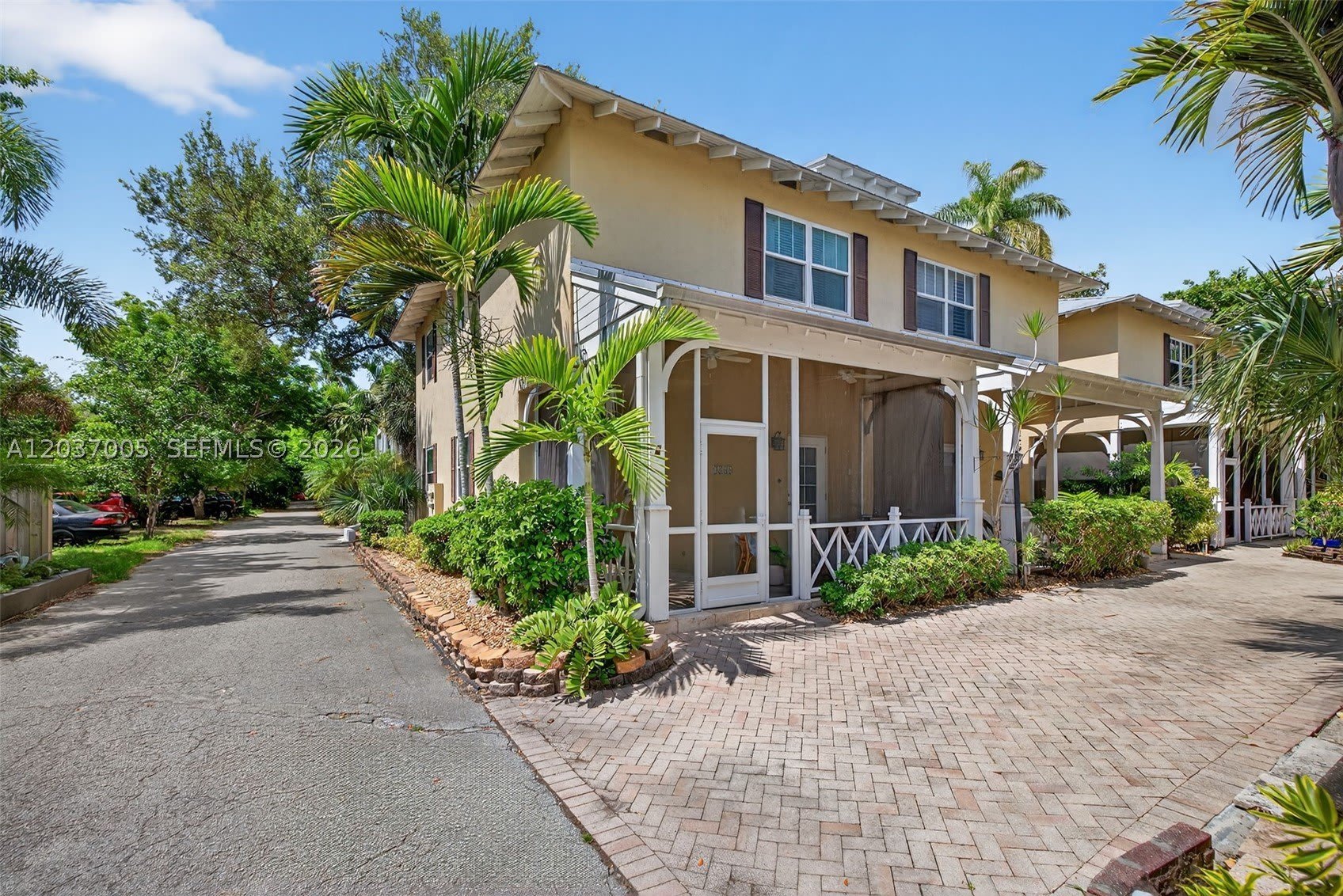 1214 W Las Olas Blvd – photo 3