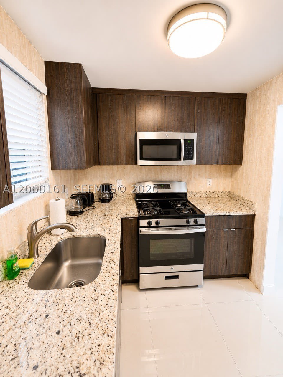 1025 94th St – photo 5