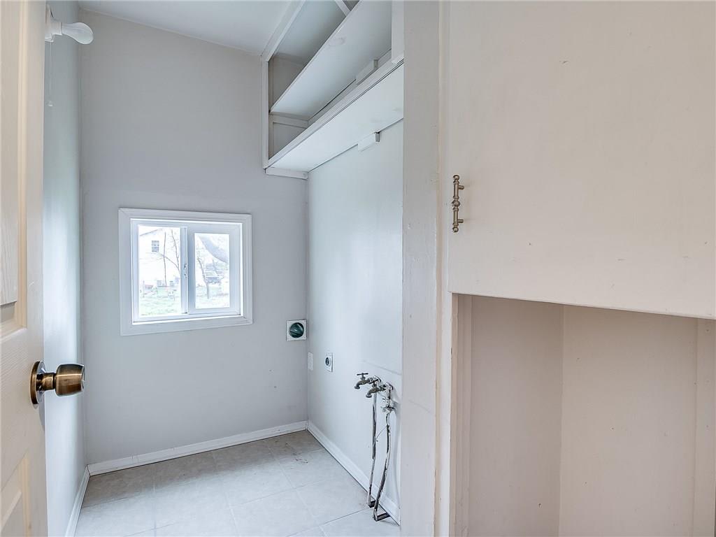 4228 NW 14th Street – photo 5