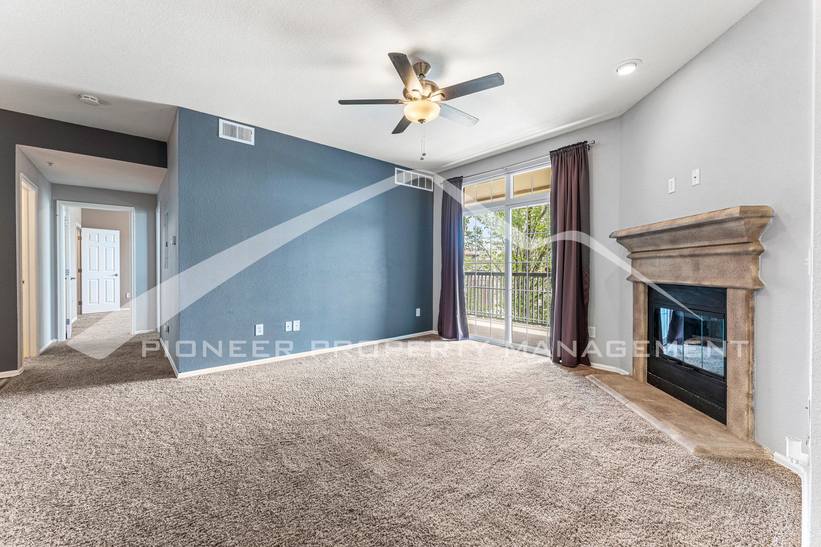 Spacious Condo with central AC and 2 Included Parking Spaces. – photo 2