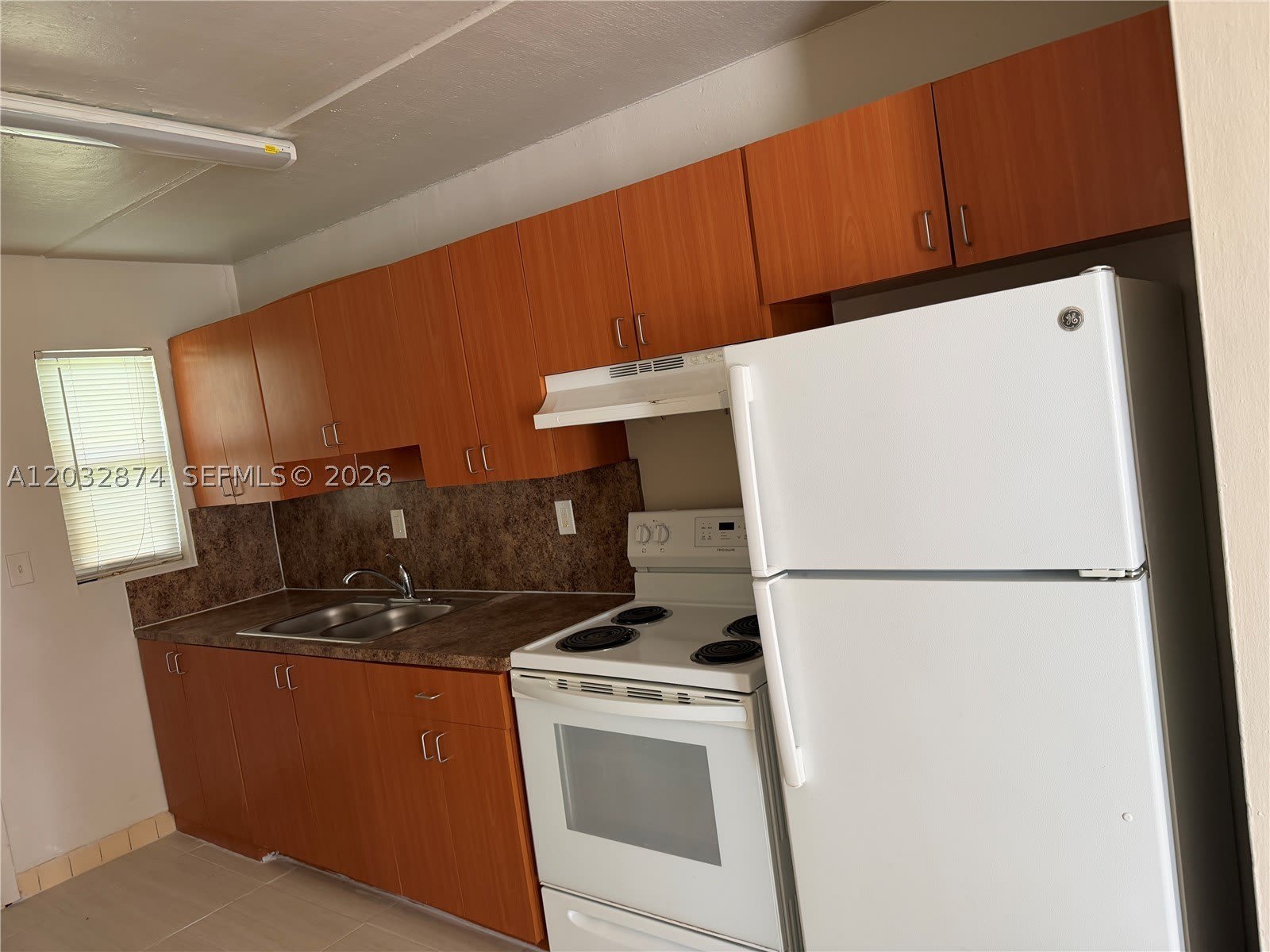 307 NW 12th Ave – photo 3