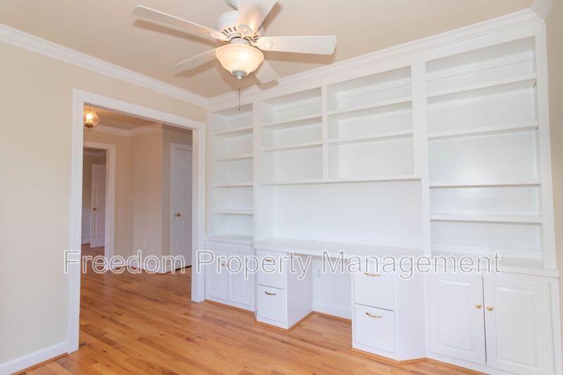 80 Brookshire Dr – photo 2