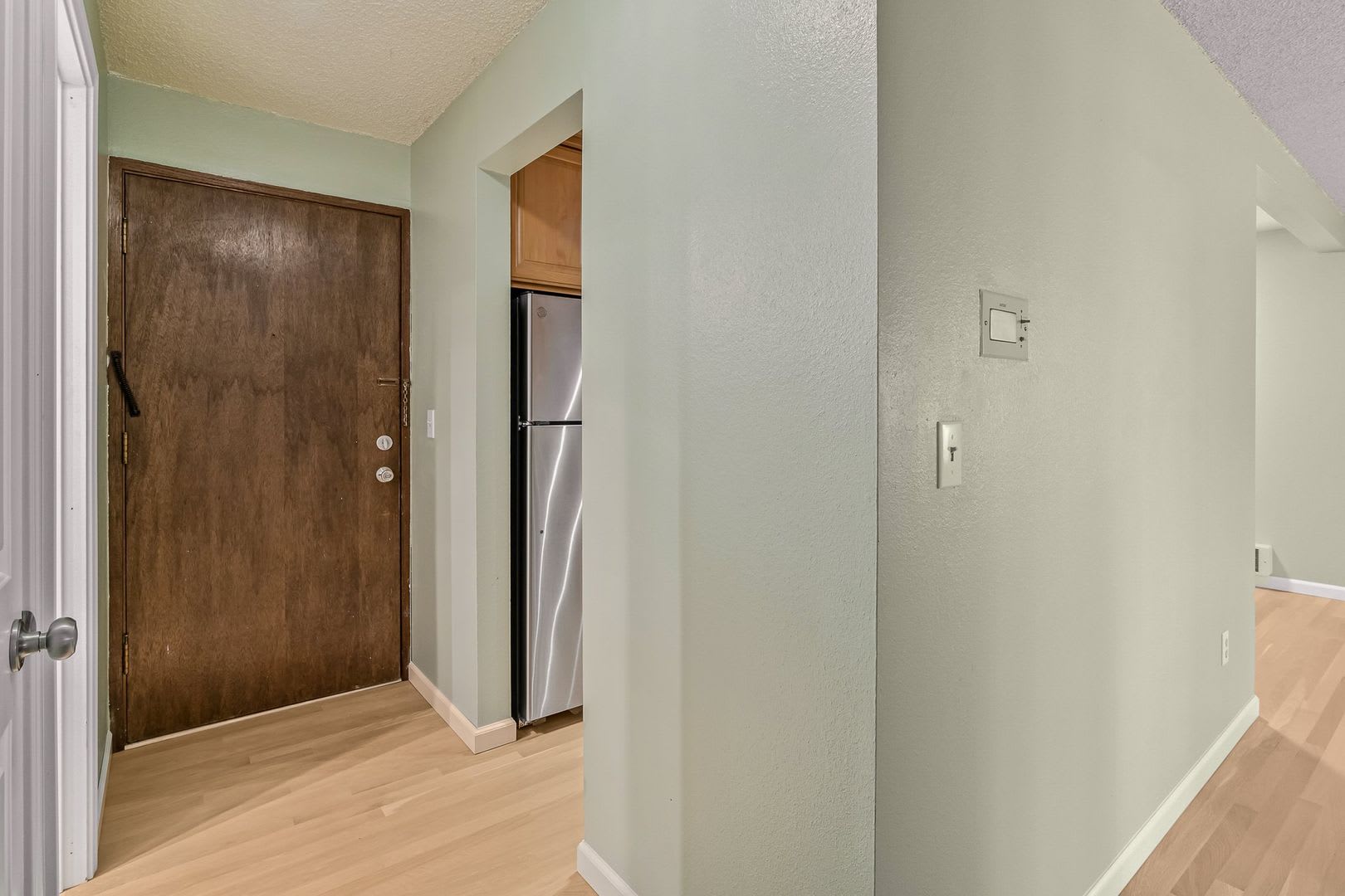 2 Bedroom 2 bath in the Heart of Ballard – photo 4