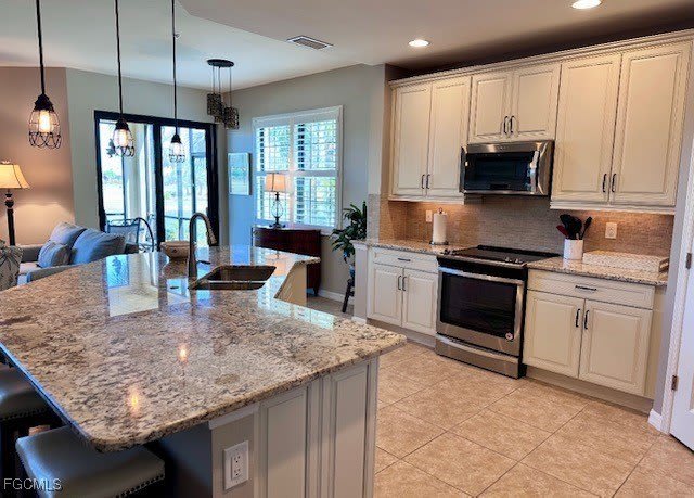 10470 Casella Way – photo 4