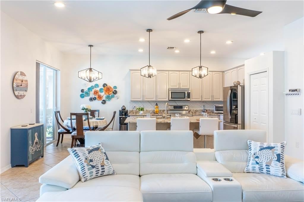 14059 Mirror Ct – photo 4
