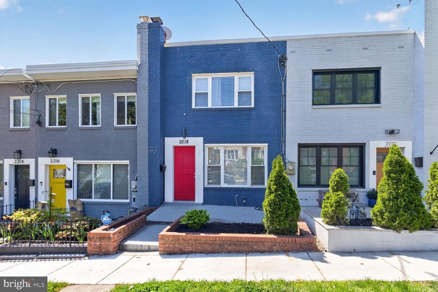 2218 16Th St Ne – photo 1
