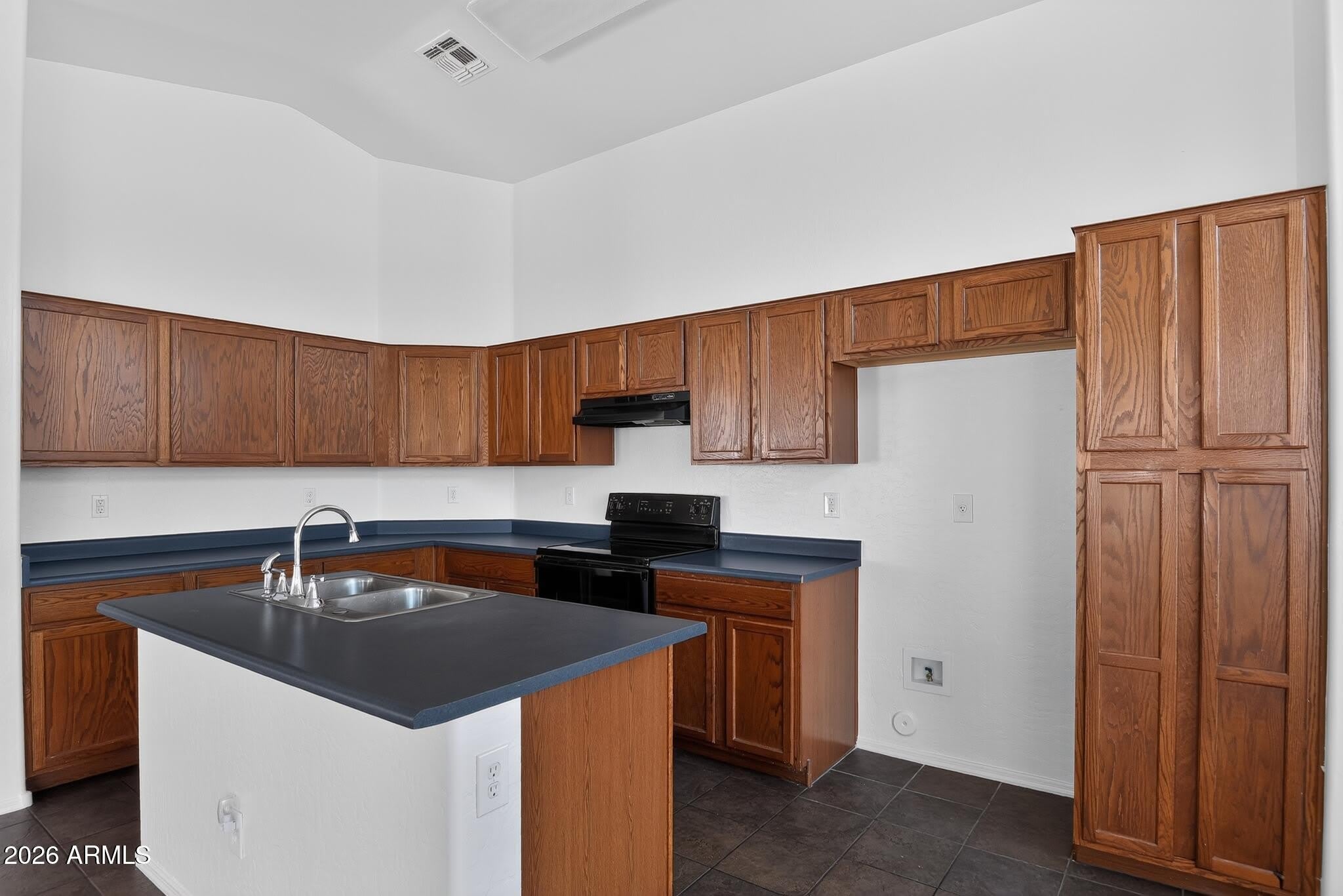 13737 W PECK Drive – photo 4