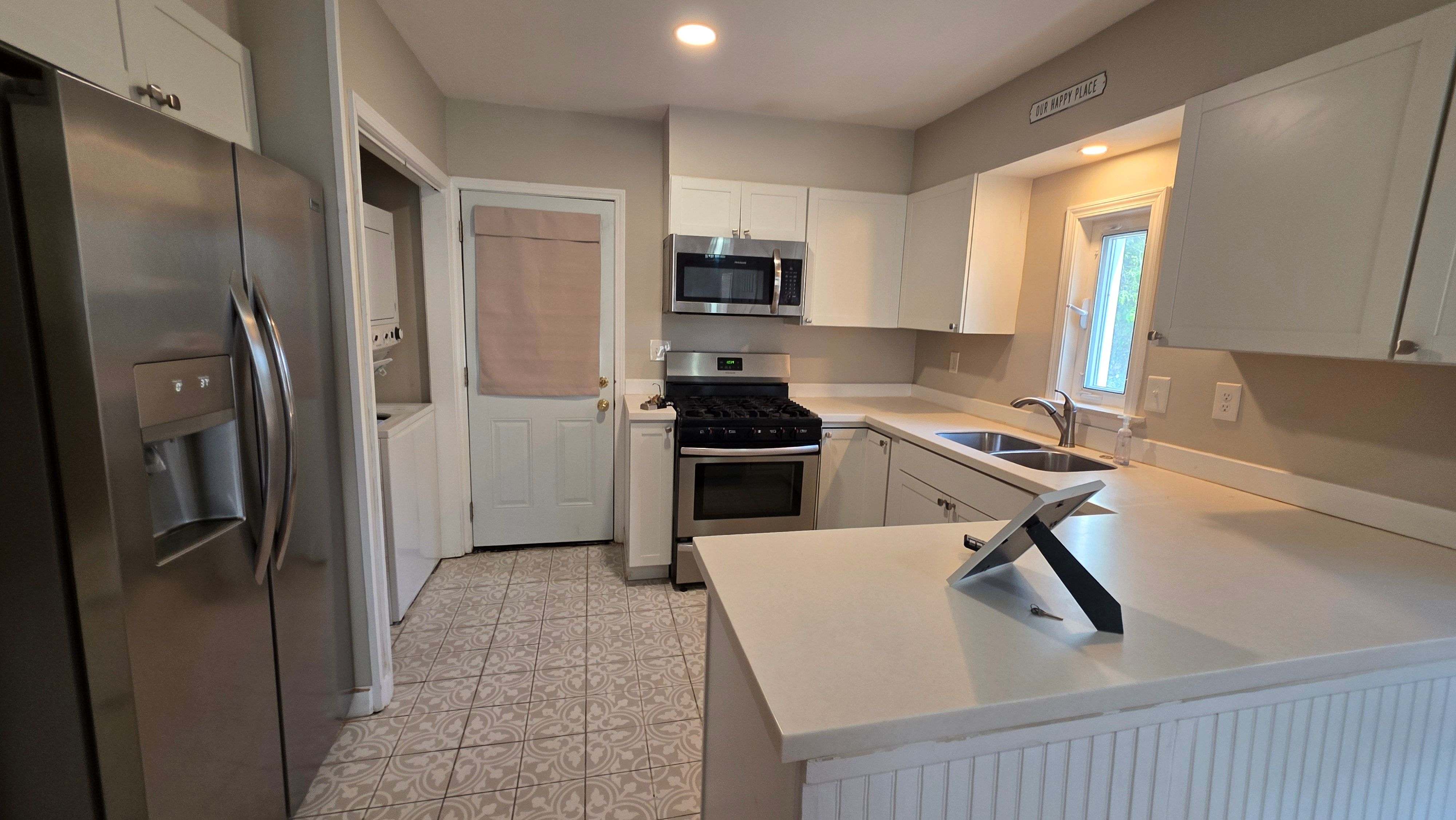 2542 N Edwin Cir – photo 5