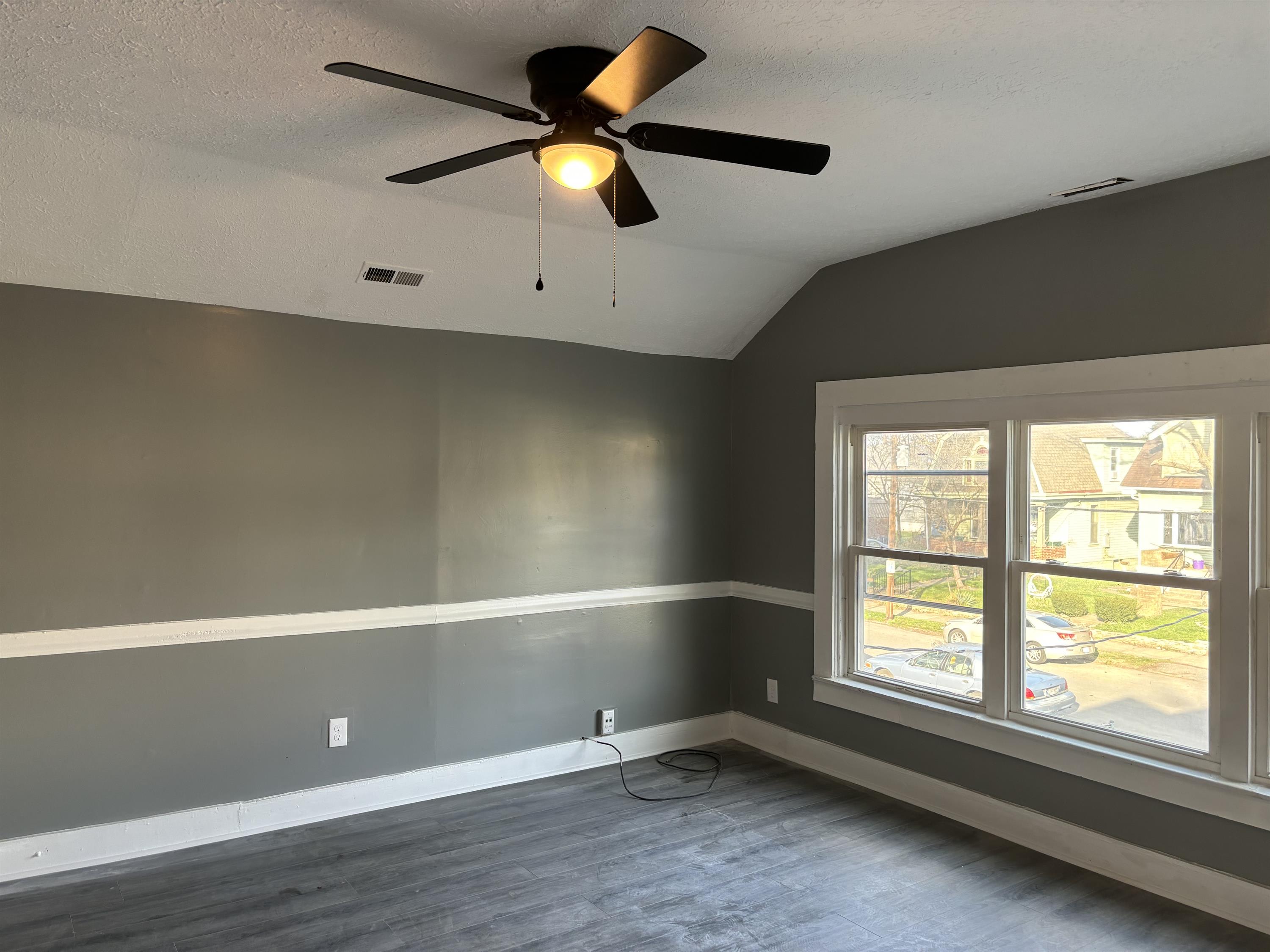 1418 Beech Street – photo 3