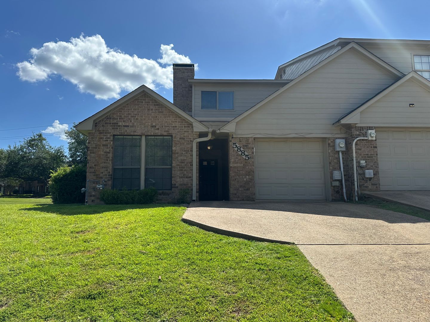 5885 Creek Side Circle – photo 2