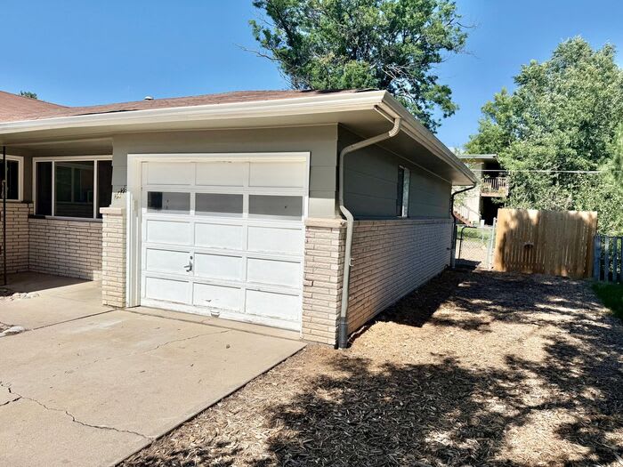 2428 Clearview Avenue – photo 2