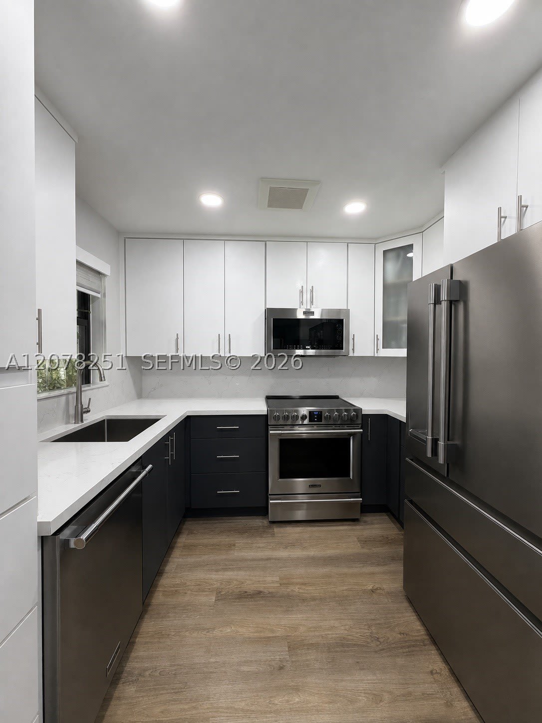 3295 Cocoplum Cir – photo 3