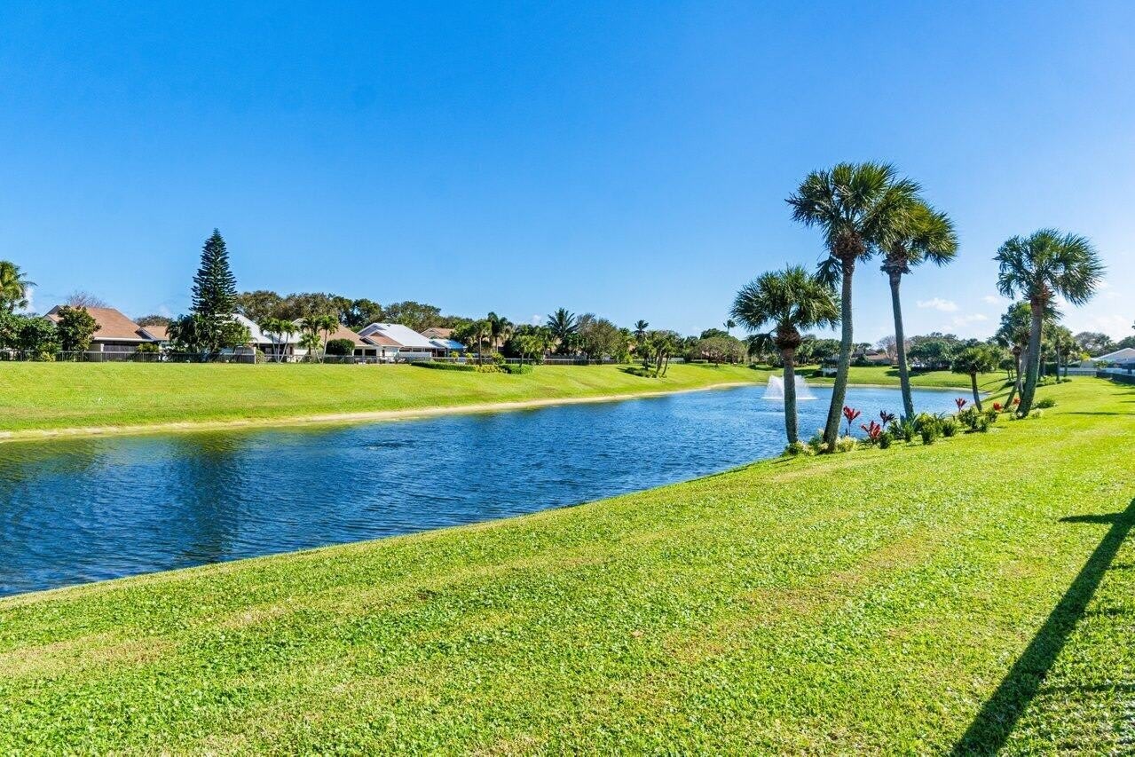 247 River Park Drive – photo 1