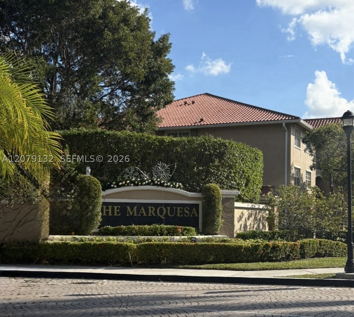 11701 SW 2nd St – photo 1