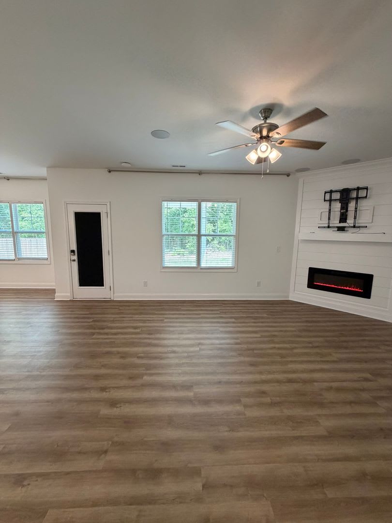 908 Stevens~Raeford ~ PRICE DROP~ – photo 5