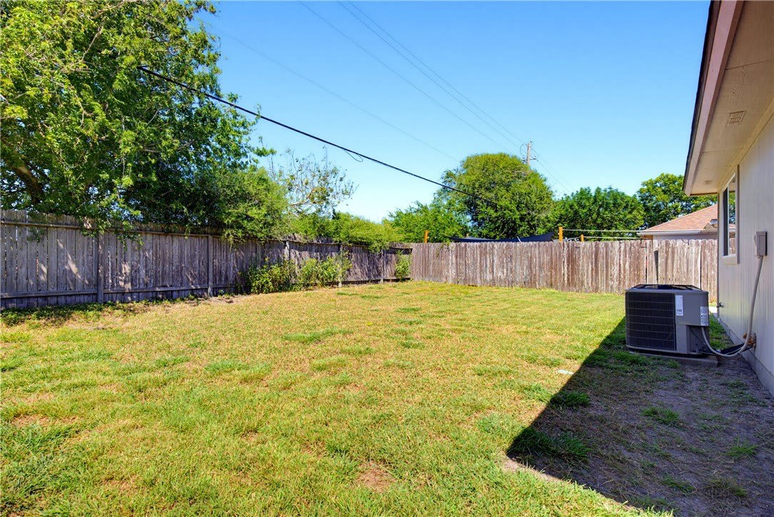 7846 Calgary Drive – photo 4