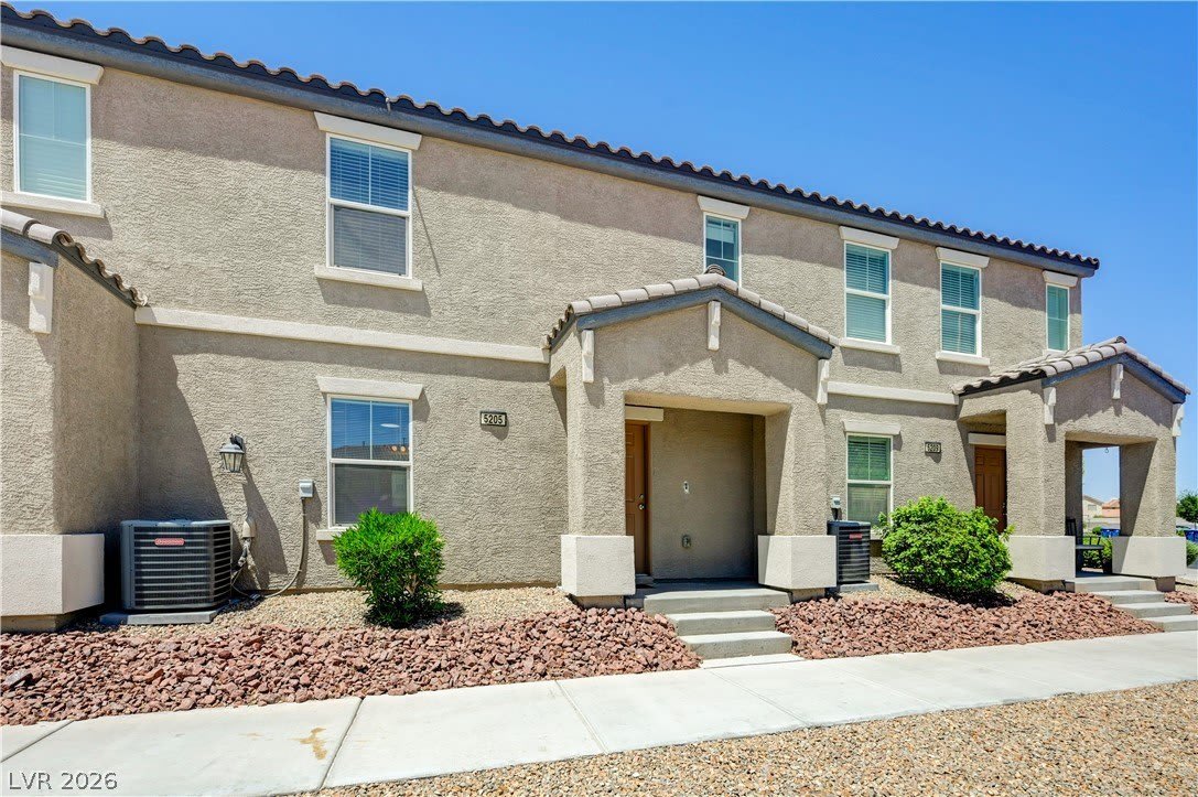 5205 Silica Chalk Avenue – photo 2