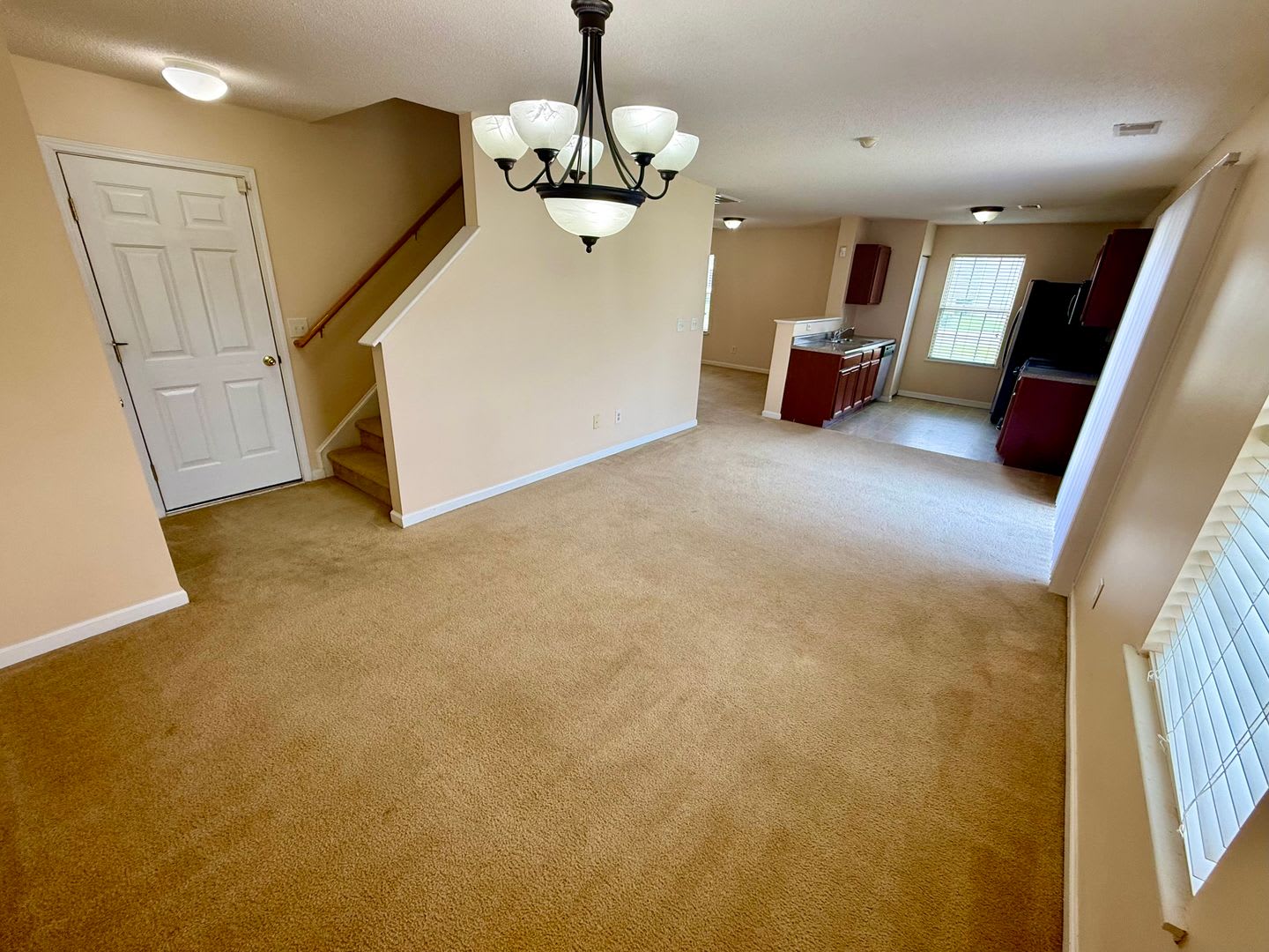 Coming Soon In Hunter S Crossing – photo 4