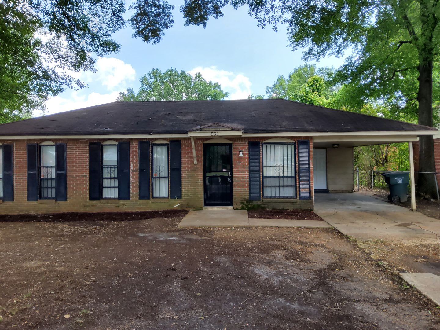 Welcome to 591 Brockwood Ave! – photo 1