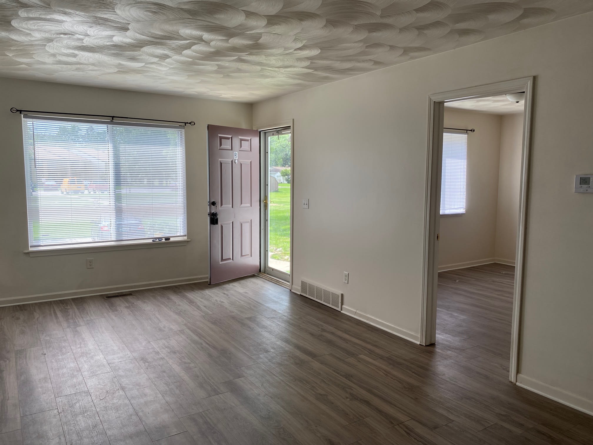 604 Forest St. – photo 4
