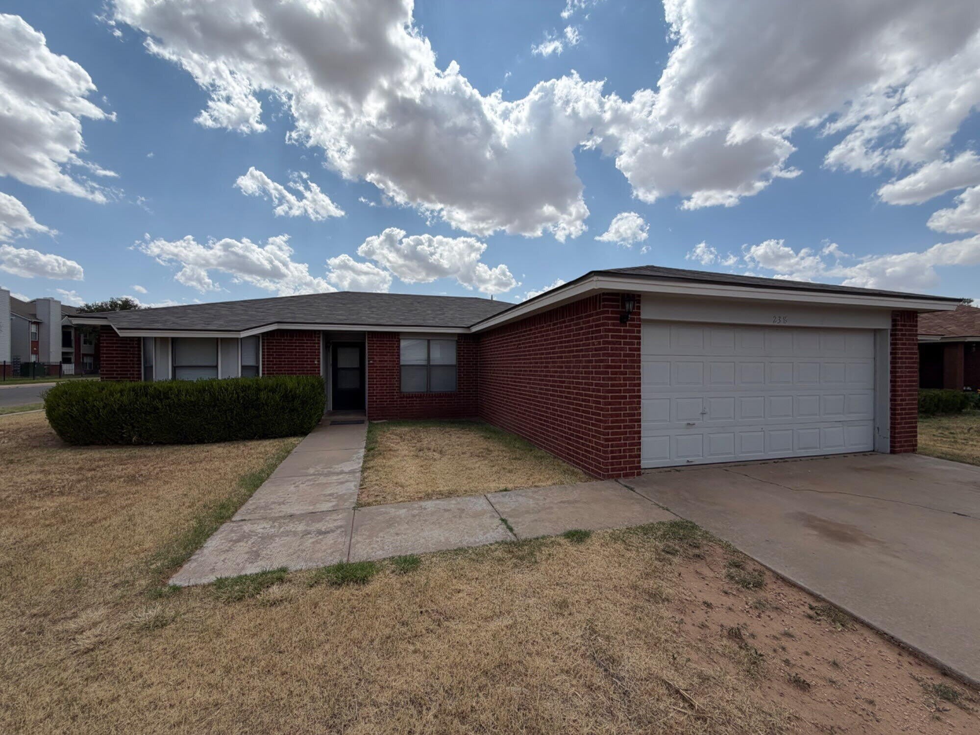 238 Genoa Avenue – photo 1