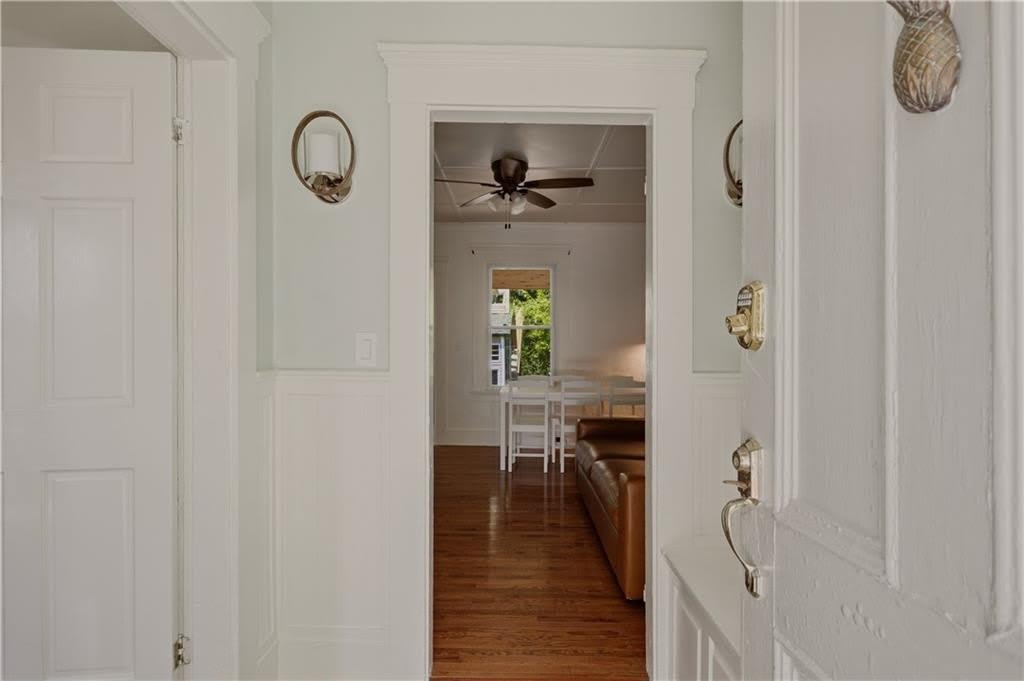 21 Clinton Avenue – photo 2