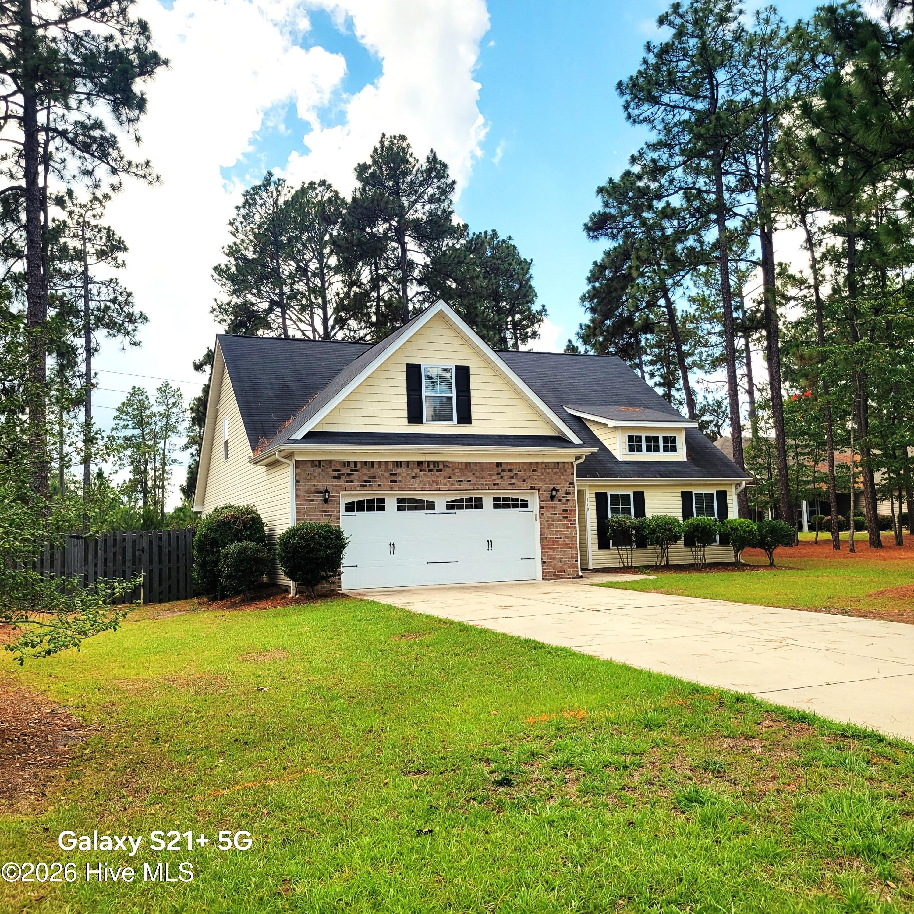 140 Wheeling Drive – photo 1