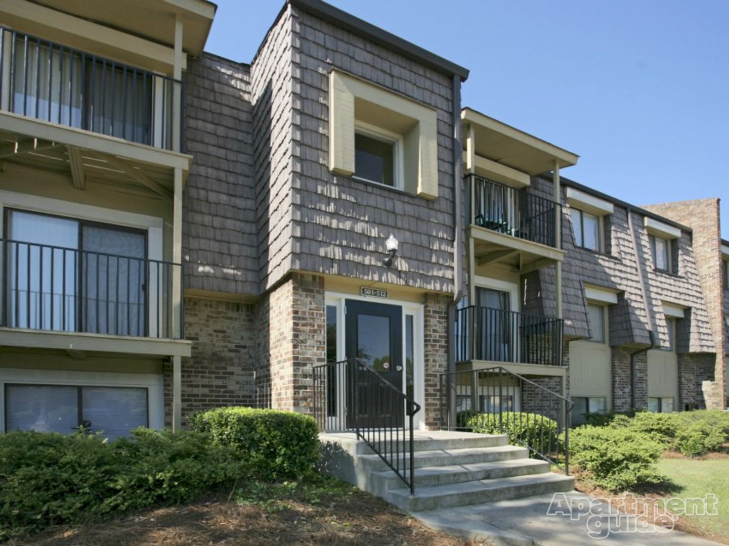 bg0507 – photo 4