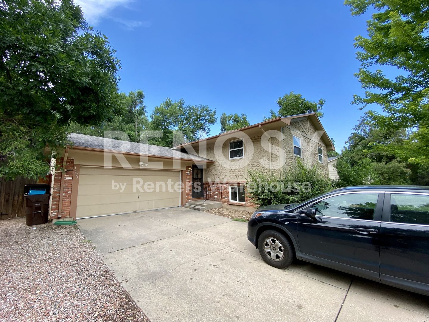 Beautiful 4 Bed 2 Bath near CSU – photo 1