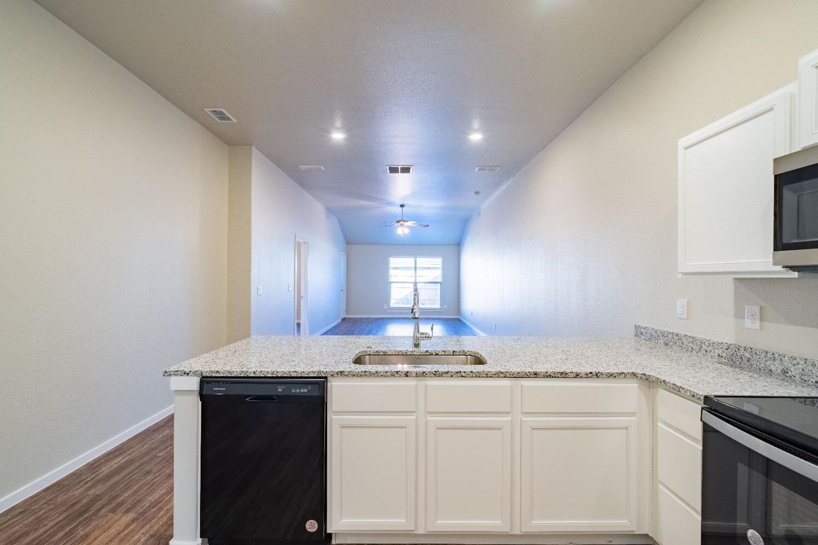 Cypress 2114 N Avenue K – photo 5