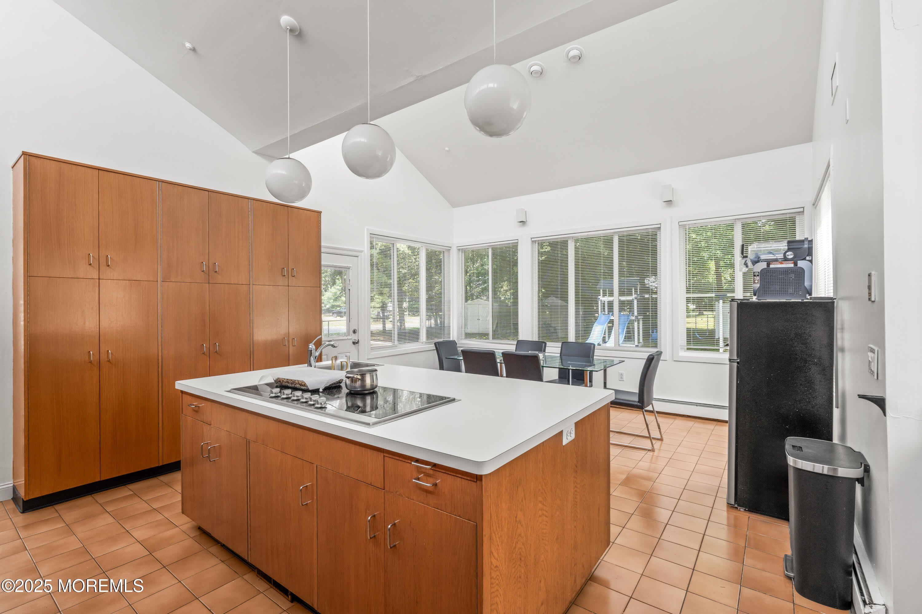 460 Runyan Avenue – photo 3