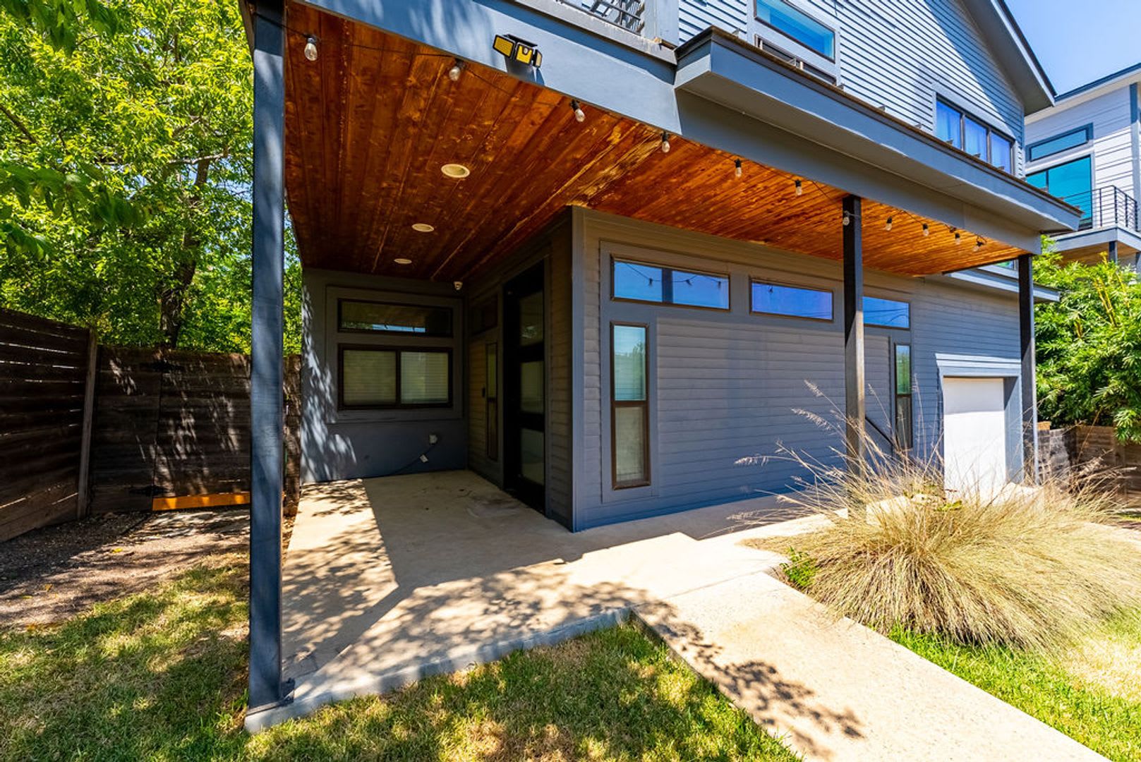 Beautiful 3 Bedroom 3 5 Bathroom Home In East Austin – photo 4