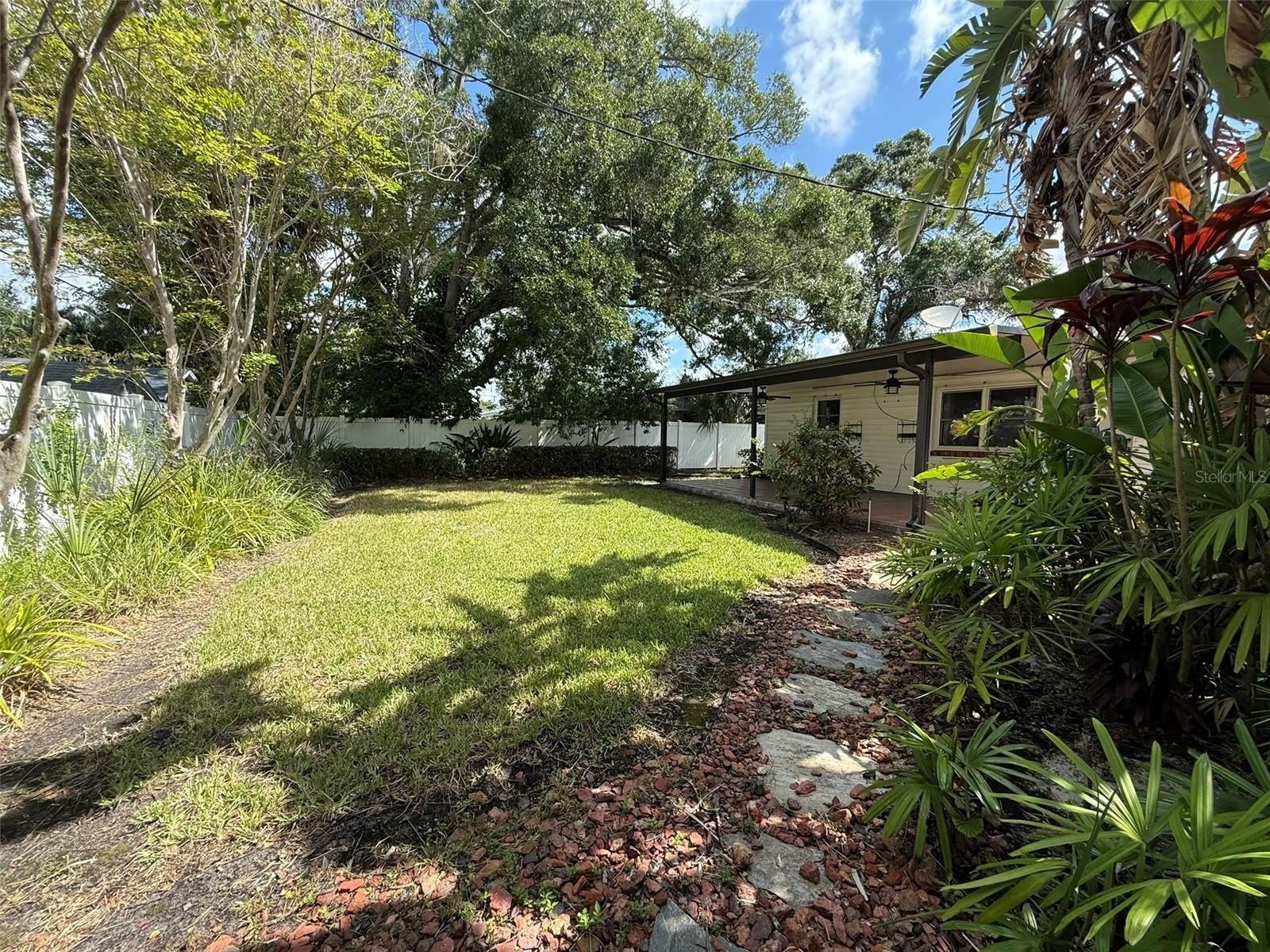 215 S WEST SHORE Boulevard – photo 3
