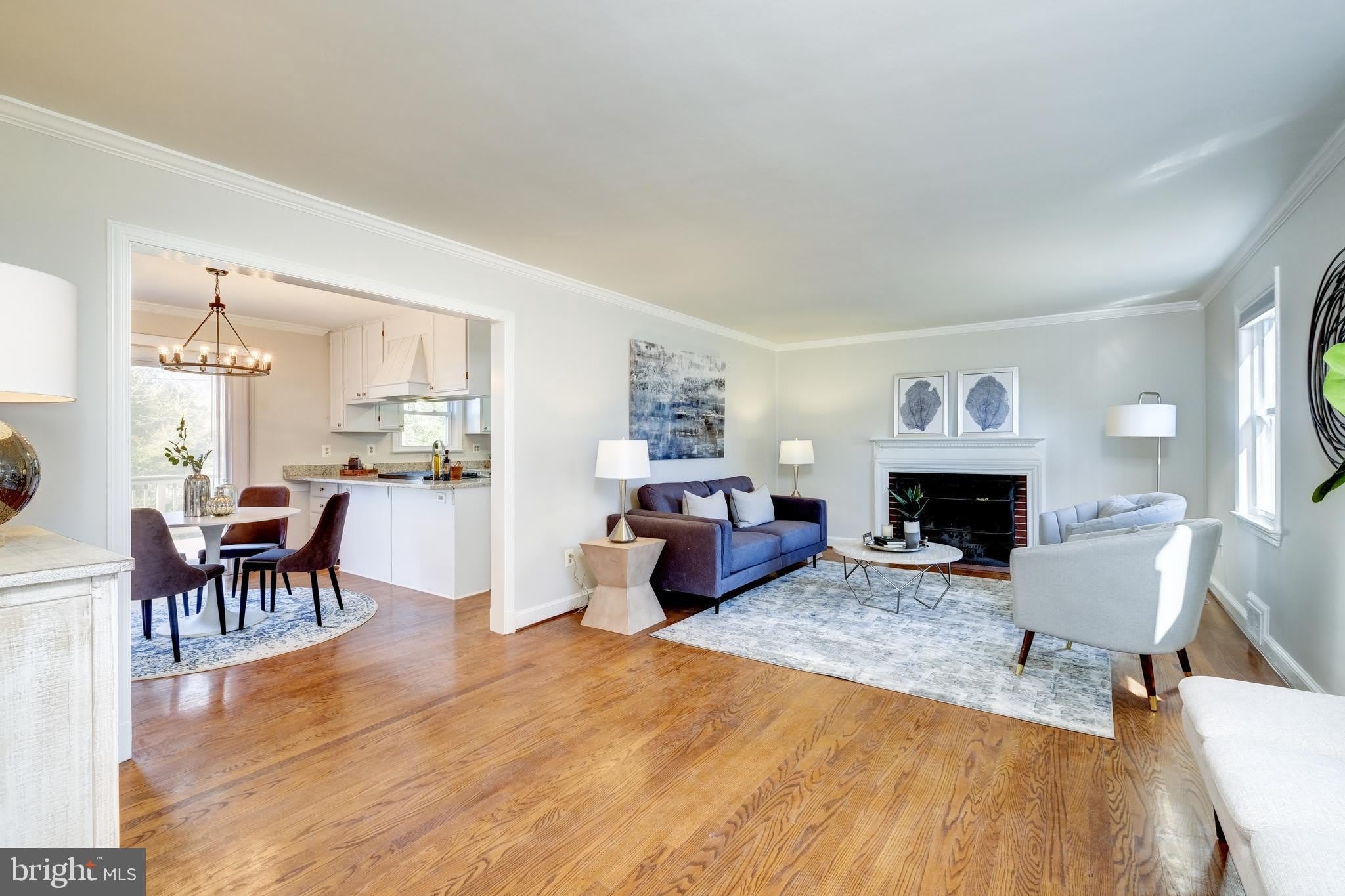 2900 Linden Lane – photo 3