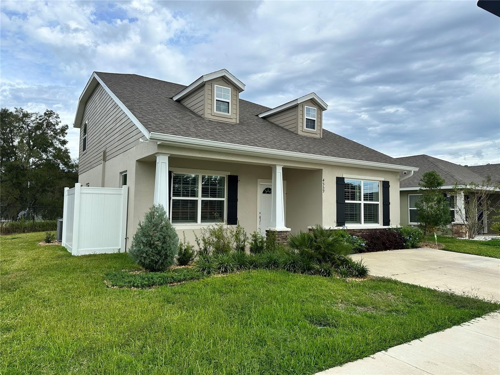 4559 SE 25TH Loop – photo 2