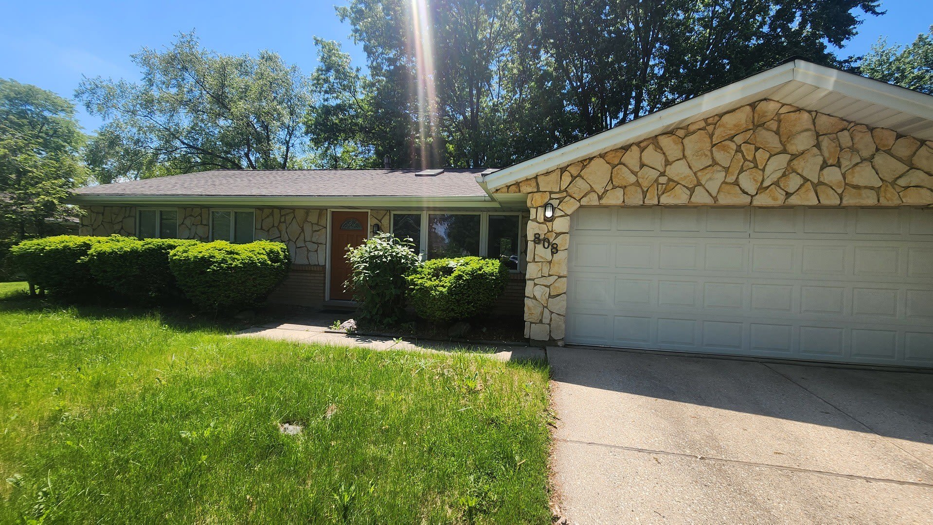 808 S Cedarcrest Drive – photo 1
