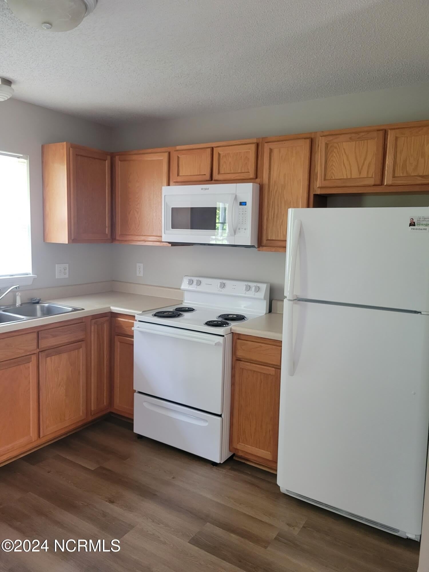 1500 Hammock Lane – photo 5