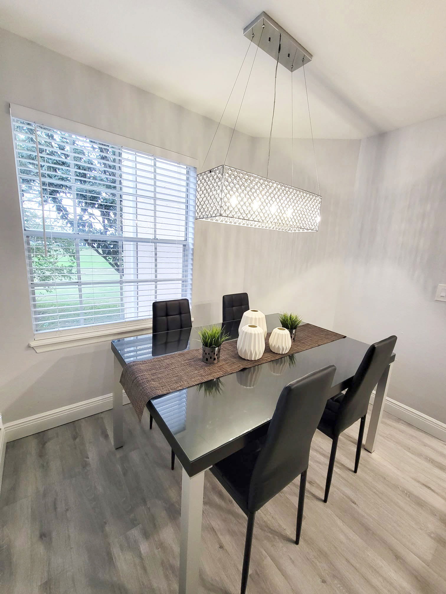7230 Westpointe Boulevard – photo 4